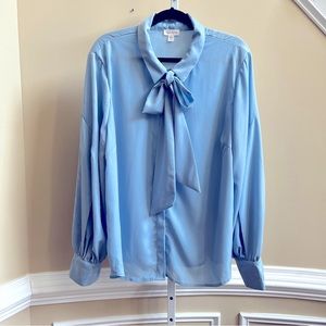 Riley & Rae Light Blue Camille Tie Neck Long Sleeve Blouse Size XXL